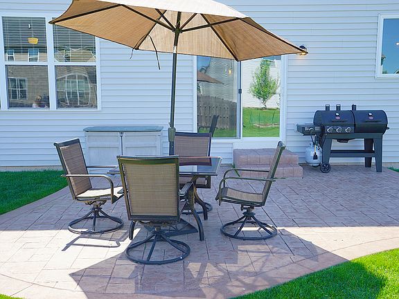5th image of 709 Wild Rose Cir