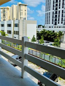 1600 NE 114th St APT 310, Miami, FL, 33181