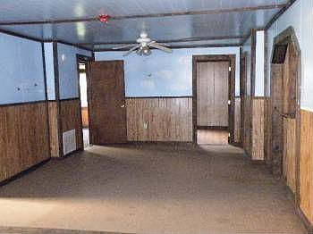 2nd image of 214 Ozark St