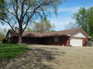 3107 Rockwood Rd, Enid, OK 73703
