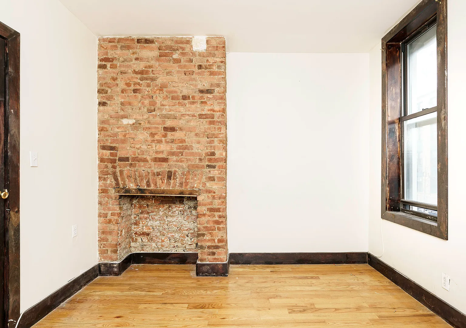 32 Starr Street — Photo 3