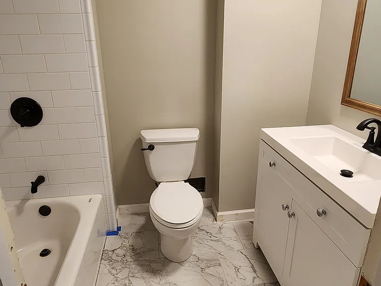 6308 Greenwood St — Photo 7