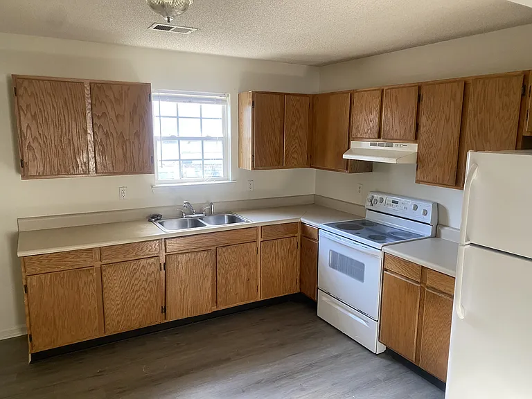 1309 Waverly Ave #A — Photo 7