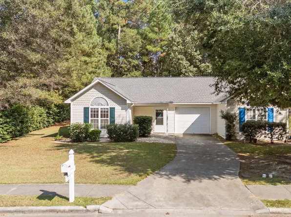 214 Tobiano Drive, New Bern, NC 28562