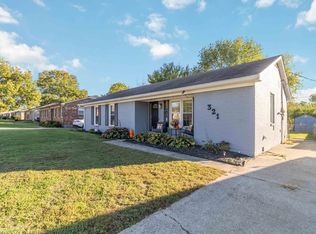 321 Princess Cir, Versailles, KY 40383
