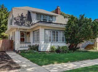 1537 Deane Blvd, Racine, WI 53405