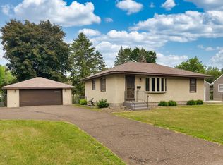 3675 72nd St E, Inver Grove Heights, MN 55076