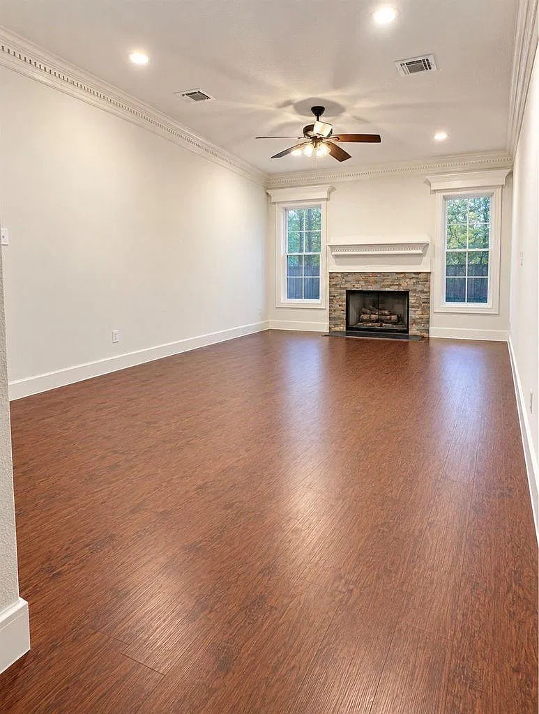 4 bed, 3.5 bath, 3450 sqft, $3,400 — Photo 4