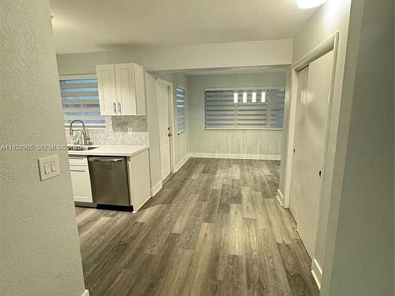 2nd image of 1020 N 74th Way