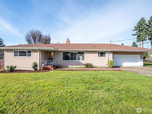 2nd image of 4804 NE St. James Road