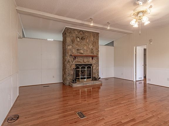 4th image of 1597 Sexton Gin Rd