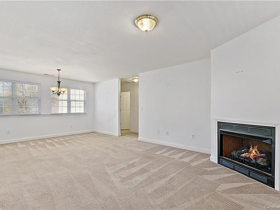 4th image of 29 Shannon Pl APT 108