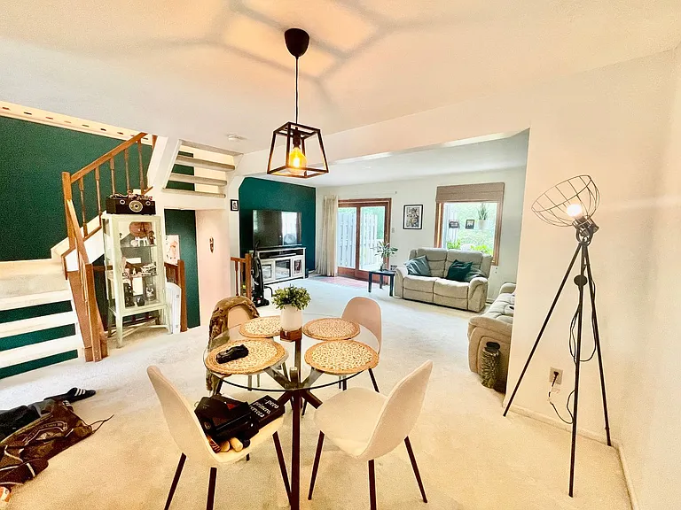 425 Parkridge Ln — Photo 9