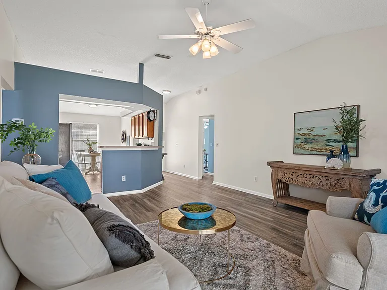 13241 Mendenhall Pl — Photo 19