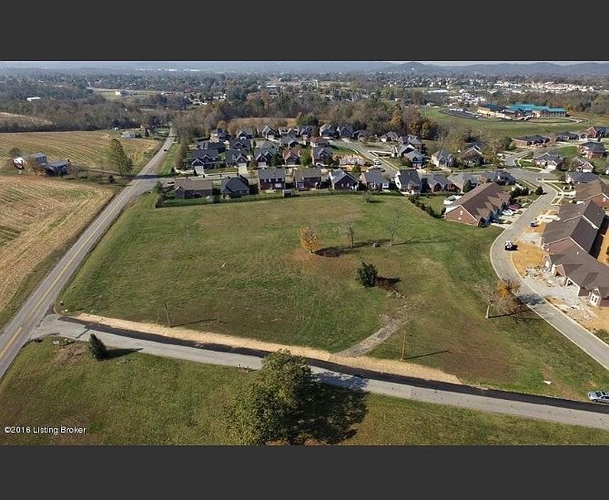 1st image of 140 Christman Ln
