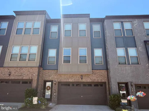 9878 Hopkins Loop, Manassas, VA 20110