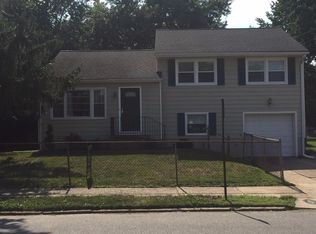 130 Lucas Dr, Bordentown, NJ 08505