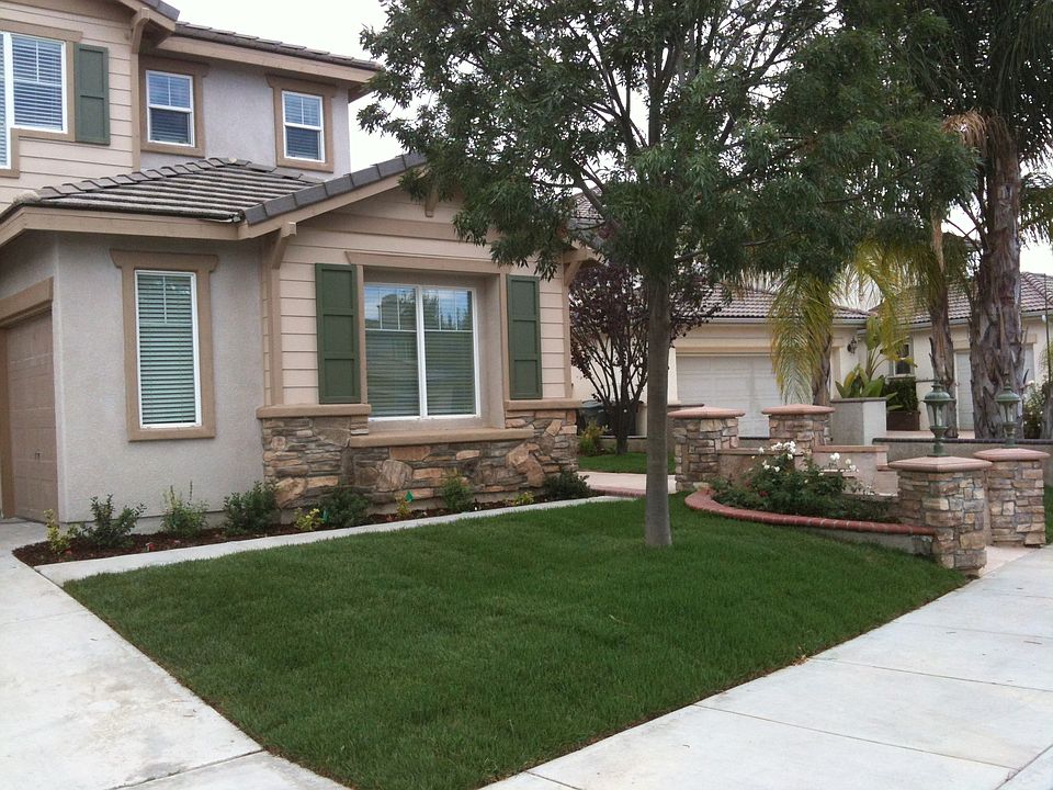 1st image of 32825 Northshire Cir