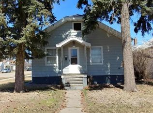 622 4th St W, Williston, ND 58801