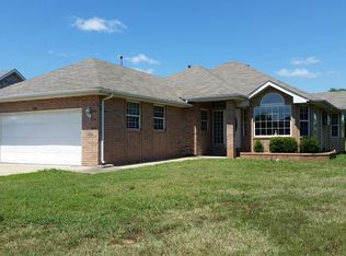 3185 W Montclair St, Springfield, MO 65807