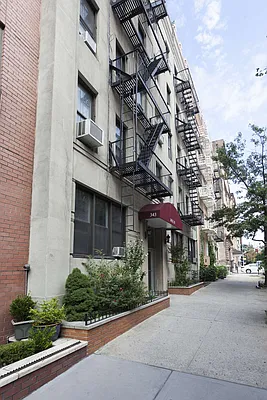 Rented by Gatsby Enterprises, LLC | media 26