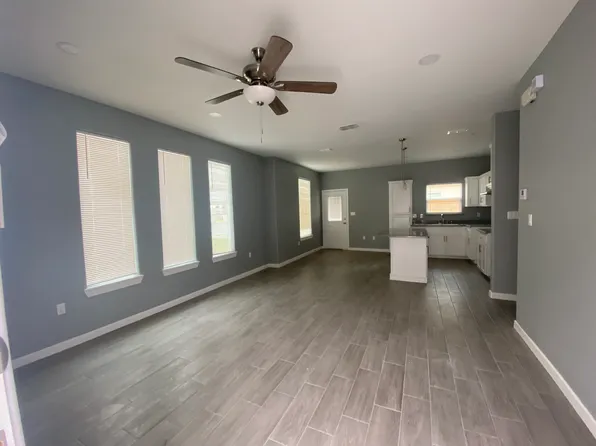 3416 Sahara Dr APT 3, Edinburg, TX 78541