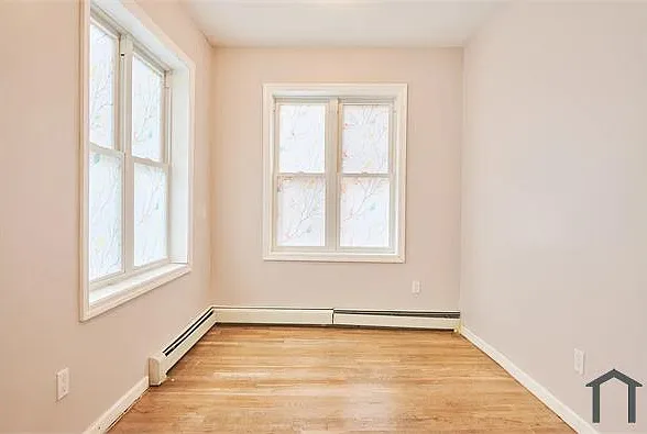 1807 Phelan Pl #2F — Photo 12