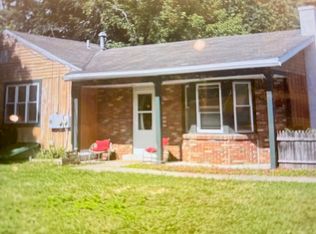 14 Bowman St, Saratoga Springs, NY 12866