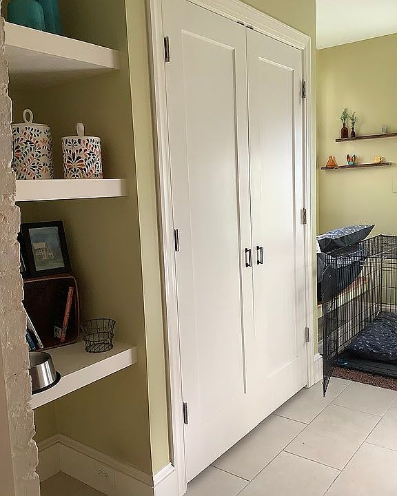 Kitchen extension closet