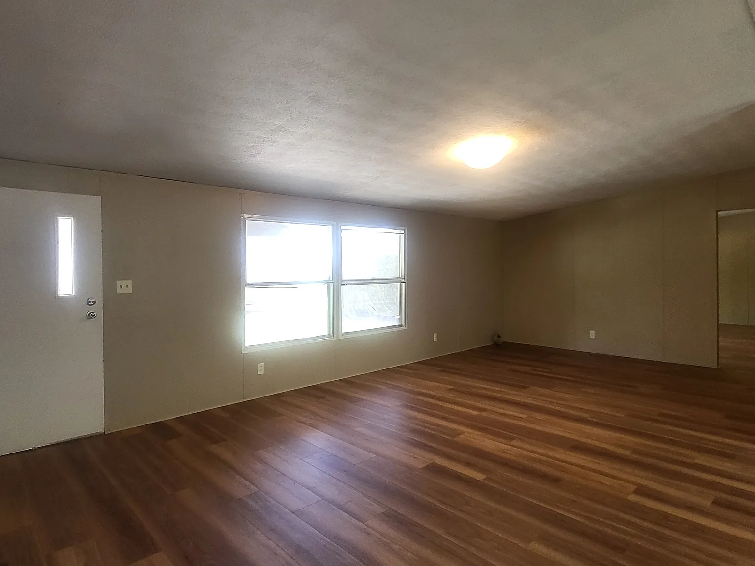 3 bed, 1456 sqft, $1,850 — Photo 4
