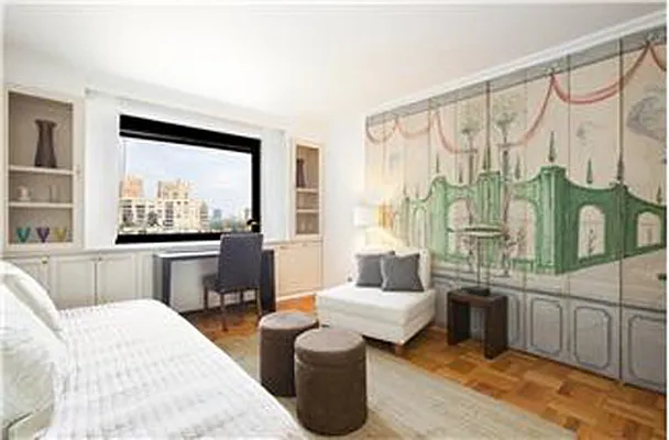 Sold by Marilyn Korn Real Estate | media 25