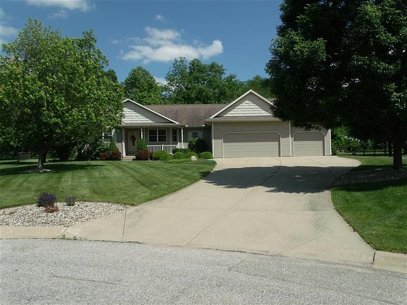 1st image of 20580 Whitetail Ct