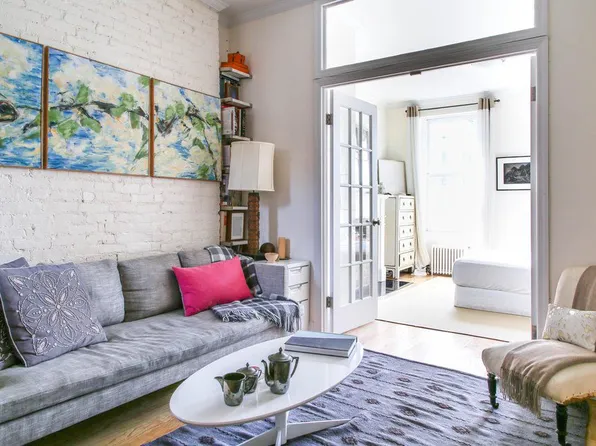 225 West 10th Street image 1 of 8