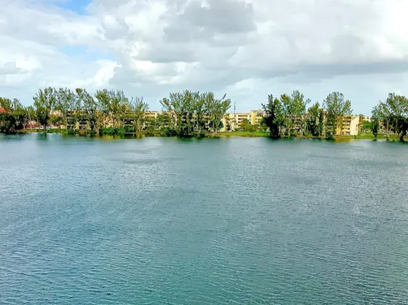 9915 W Okeechobee Rd, Hialeah, FL