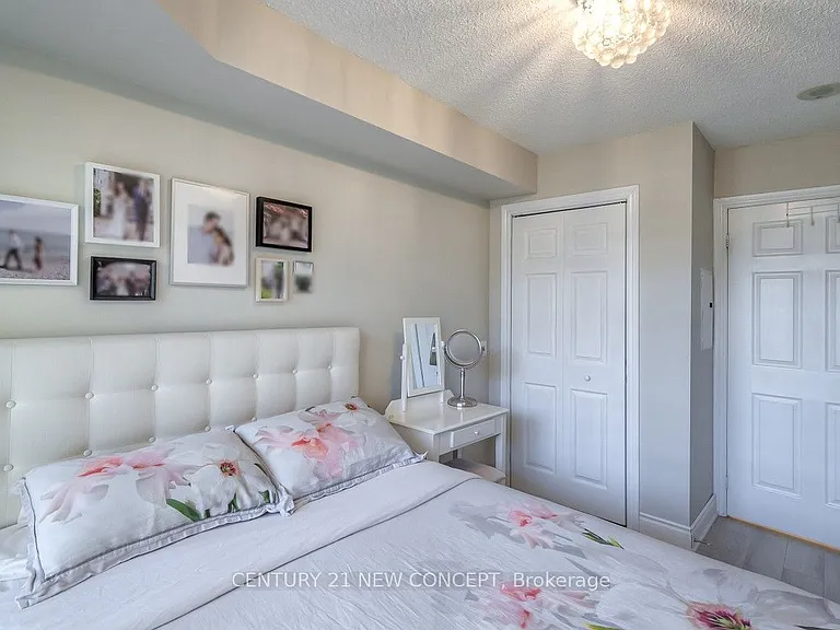 78 Harrison Garden Blvd #204 — Photo 21