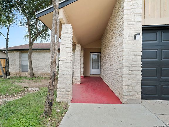 3rd image of 7510 PIPERS LN