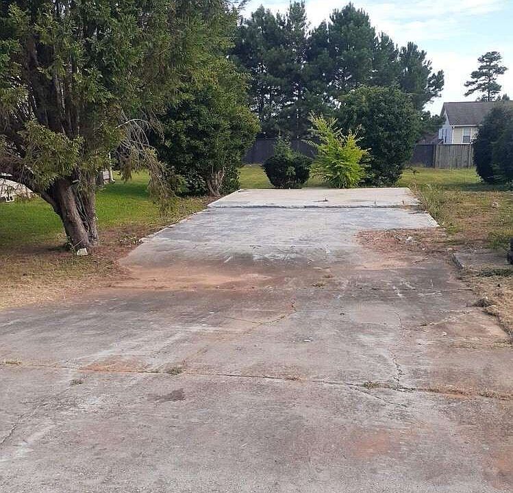 1st image of 872 Shoals Ct