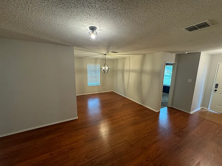 2705 Melanie Dr — Photo 12