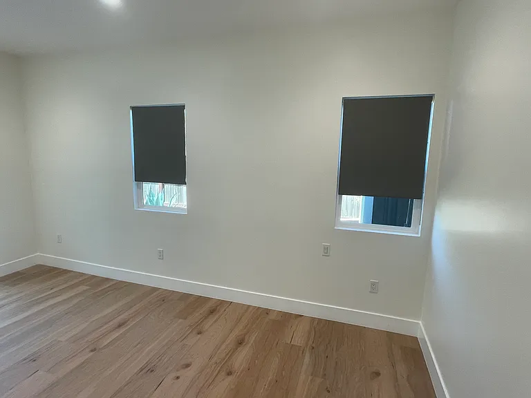 117 S Ardmore Ave — Photo 12