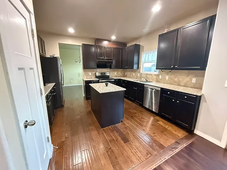 7537 Colorado Tech Dr — Photo 12