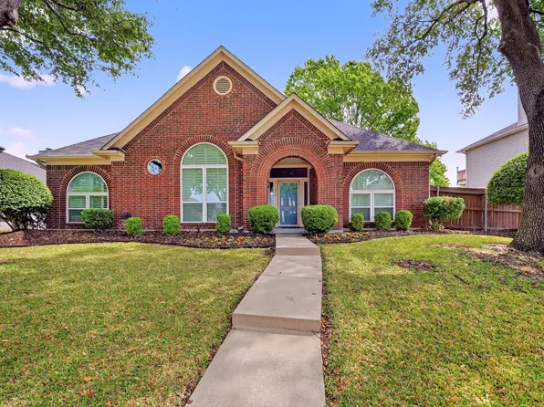 5618 Allen Ln, Rowlett, TX 75088