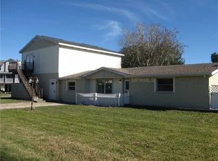 5324 Palmetto Point Dr, Palmetto, FL 34221