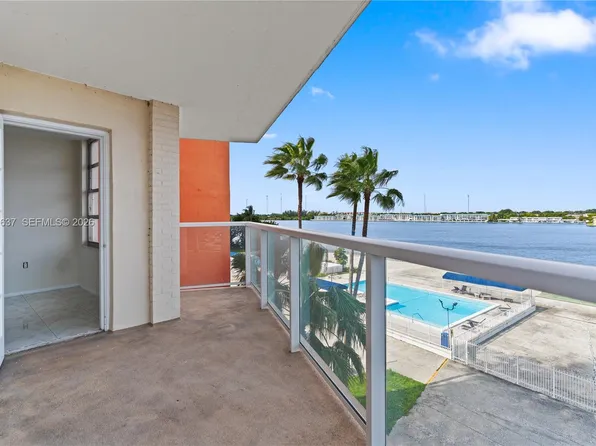 1351 NE Miami Gardens Dr APT 406E, North Miami Beach, FL 33179