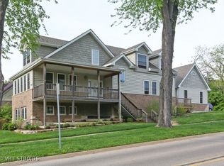 4939 Elm St, Downers Grove, IL 60515