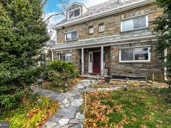 3129 Westover Dr SE, Washington, DC 20020