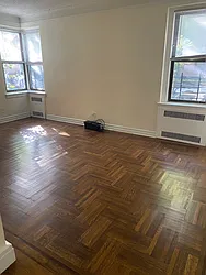 Rented by SUN WOOD REAL ESTATE