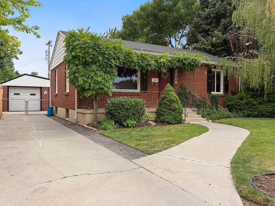1st image of 2808 E Delsa Dr