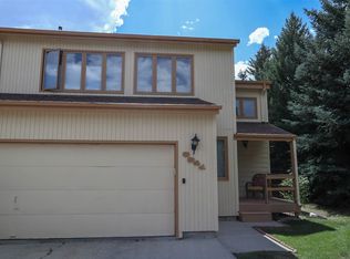 3841 Woodglenn Pl, Casper, WY 82609