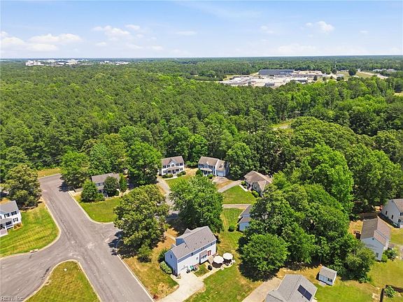 4th image of 6305 Jahodi Ln