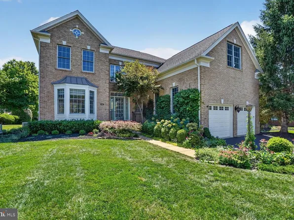 15107 Jupiter Hills Ln, Haymarket, VA 20169